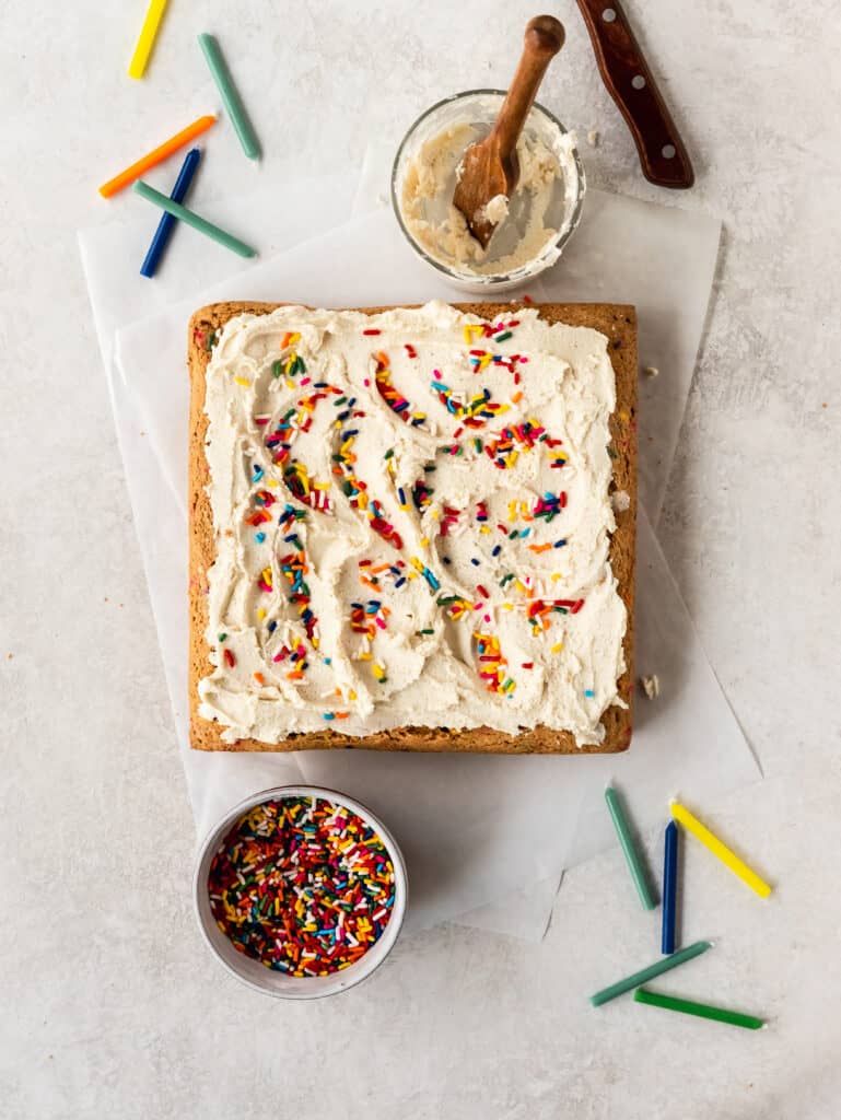 brown butter funfetti blondie with candles