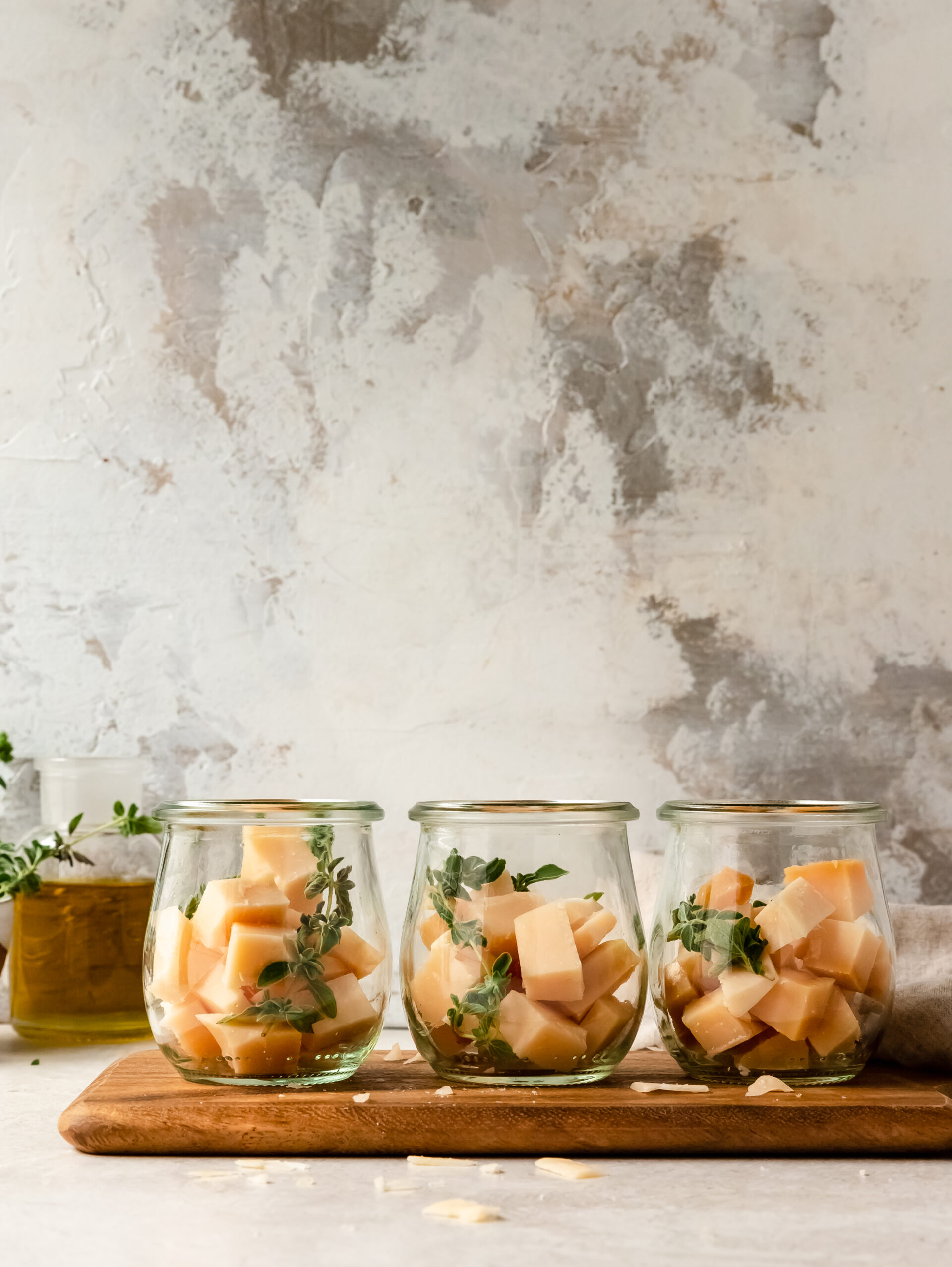 Mini Gouda mini marinated gouda jars - Olives + Thyme - appetizers