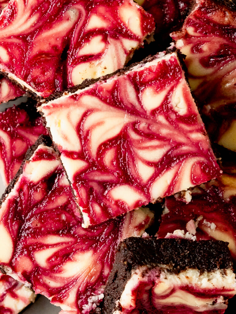blackberry swirl cheesecake brownies