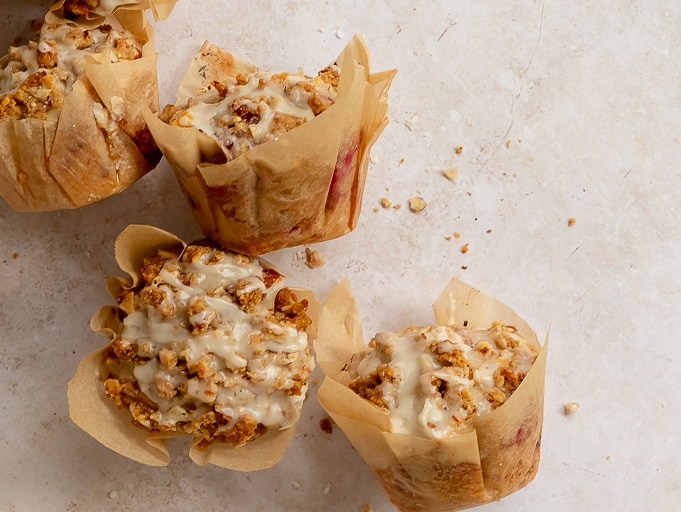 raspberry almond streusel muffins