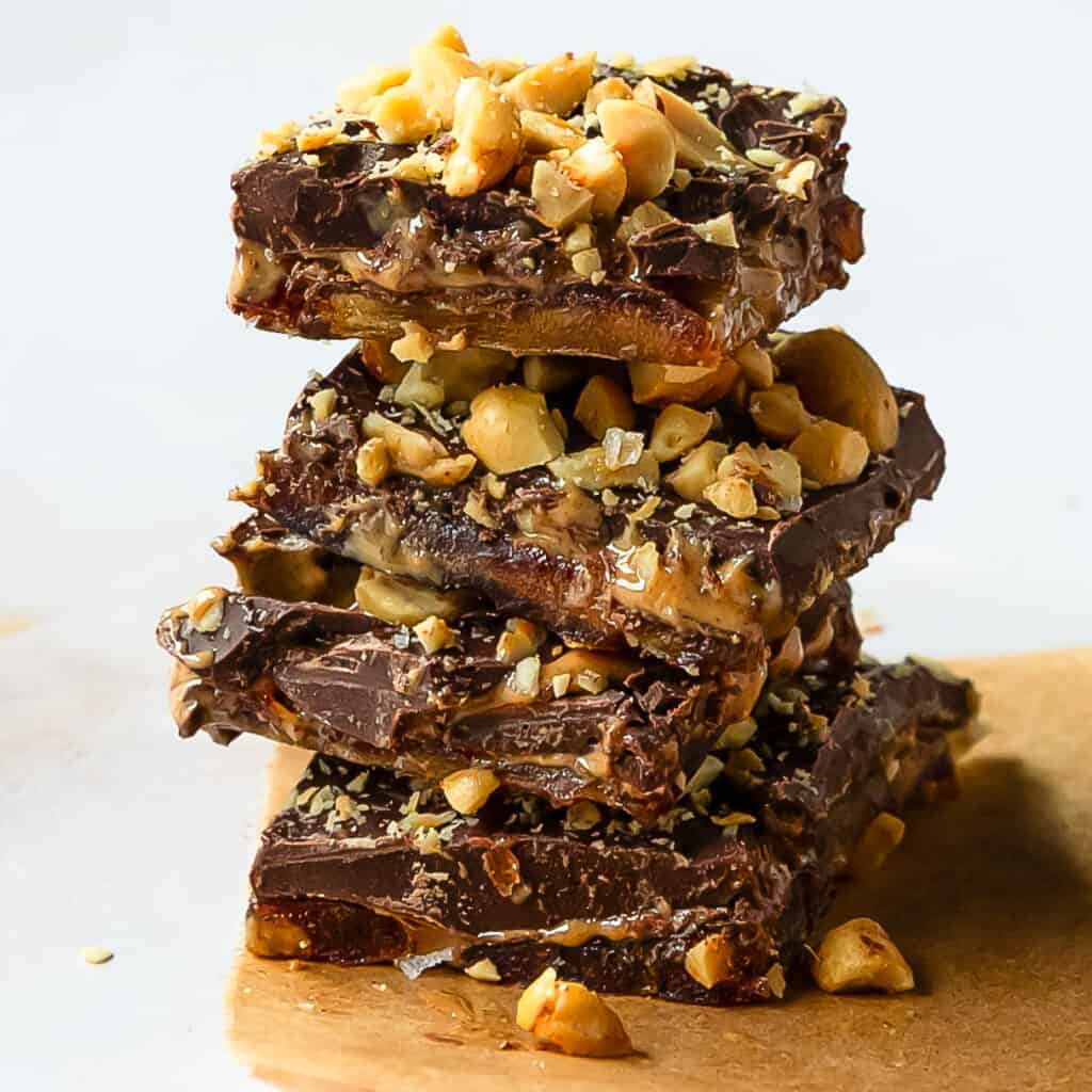 Date Snickers Easy 4 Ingredient Recipe Olives Thyme Date Snickers Easy 4 Ingredient Recipe Olives Thyme